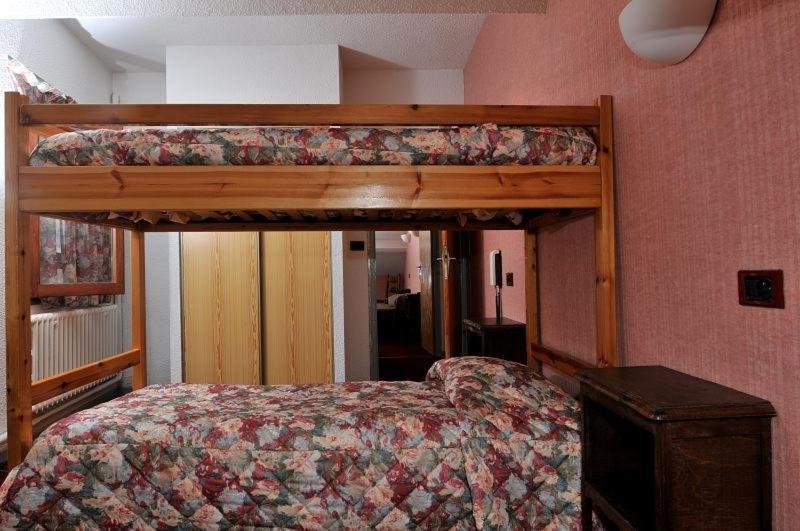 Auberge Du Rochasson リスル エクステリア 写真