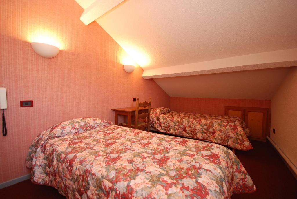 Auberge Du Rochasson リスル 部屋 写真